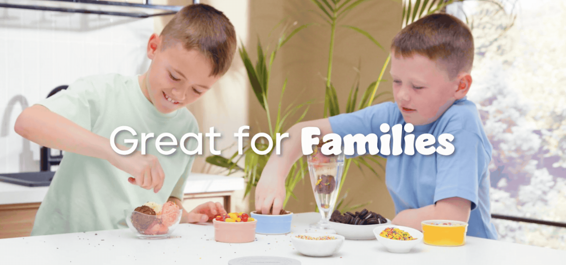 Video of children decorating ice cream