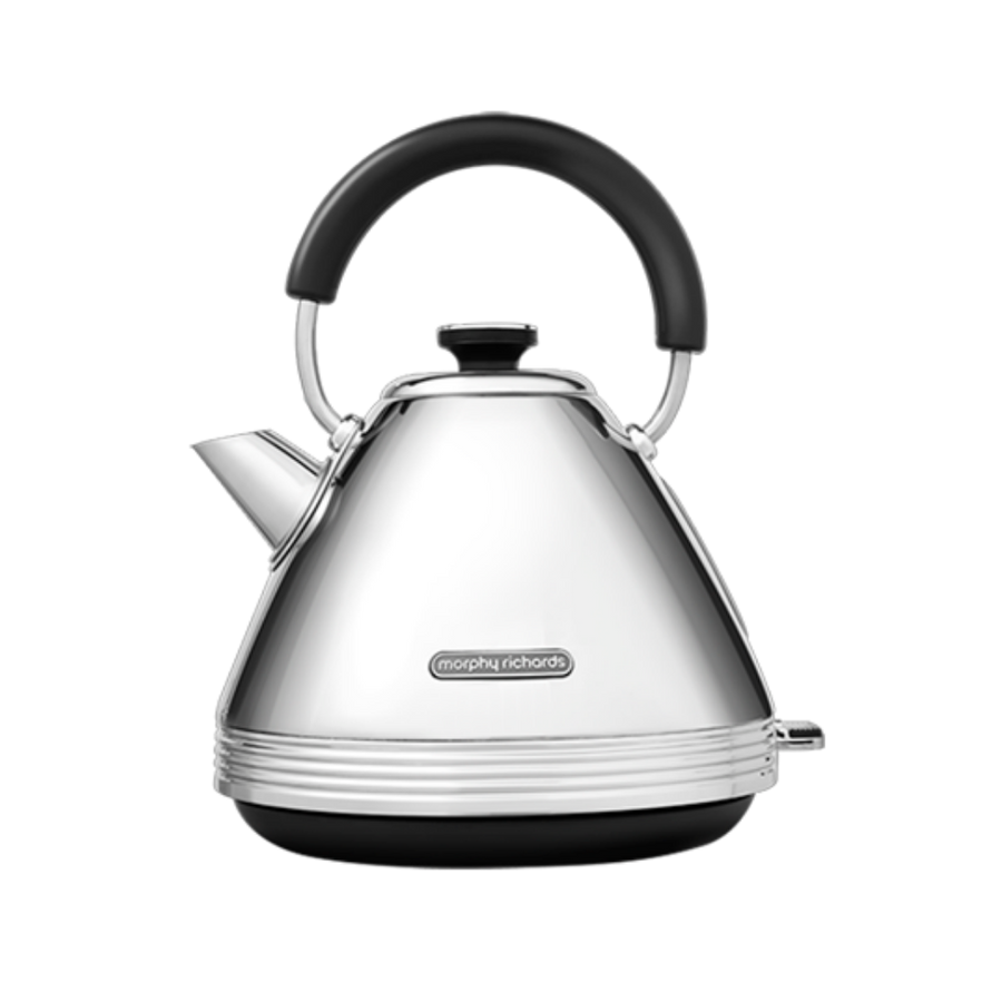 A silver Venture Retro pyramid kettle with a traditional design and a black handle.